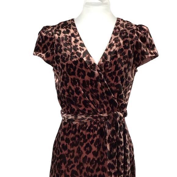 J, Crew Drapey Velvet Rose Leopard Print Pink Black Belted Wrap Dress sz 2 - Picture 8 of 14